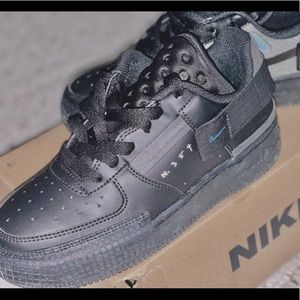 Black Nike Air Force 1 Type - 3.5Y - EUC with original box